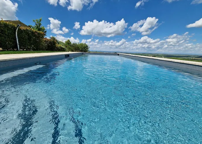 Villa I Cipressini privata lusso piscina riscaldata spa palestra Toscana Pienza